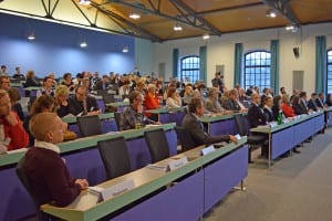 120115_gast6