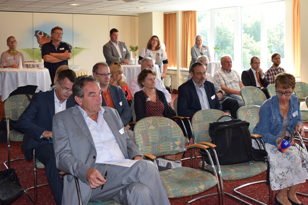 082416_gast